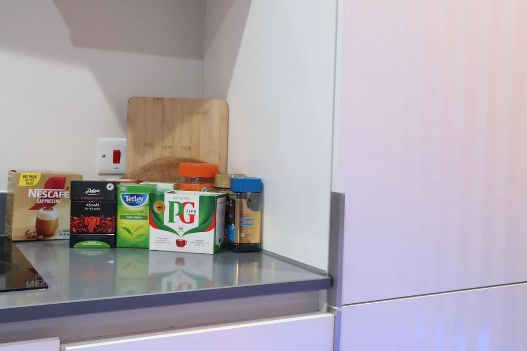 Cosy City Centre Apartment With Parking Birmingham Eksteriør billede